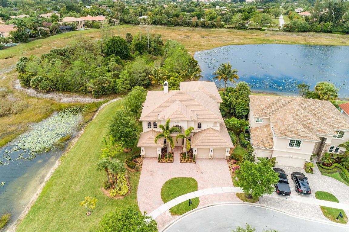 WELLINGTON VIEW - Residential