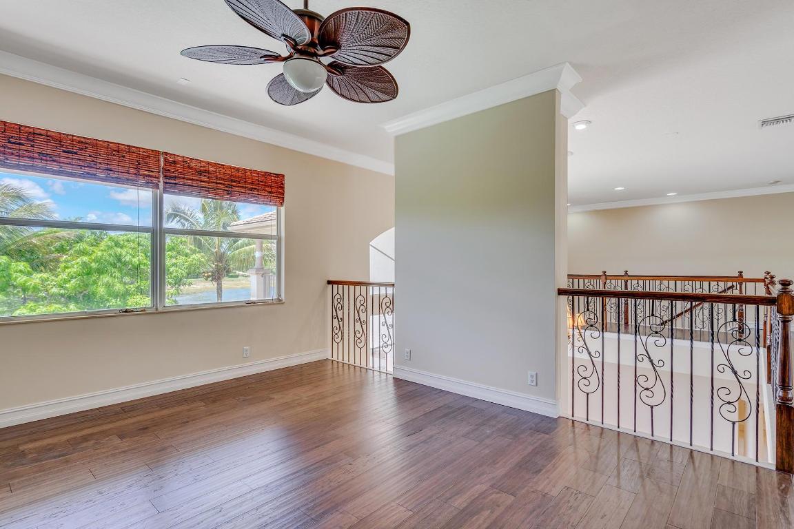 WELLINGTON VIEW - Residential