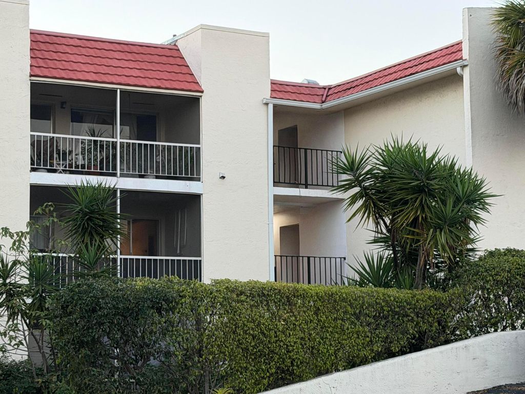 Photo of 636 NW 13th Street #0110, Boca Raton, FL 33486 (MLS # R11167923)