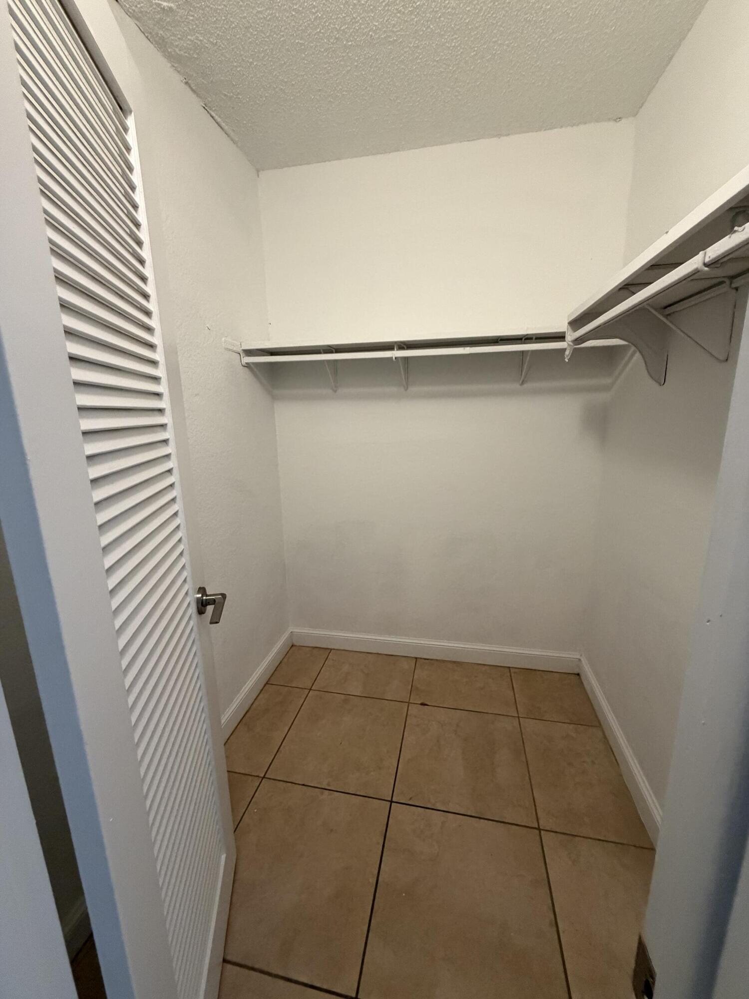 SPANISH OAKS CONDO - Residential