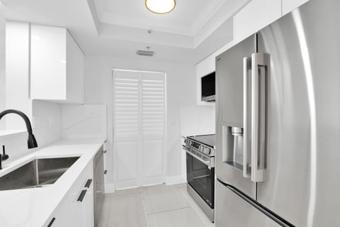 Tiny photo for 99 SE Mizner Boulevard #223, Boca Raton, FL 33432 (MLS # B26032067)