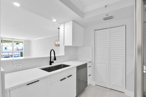 Tiny photo for 99 SE Mizner Boulevard #223, Boca Raton, FL 33432 (MLS # B26032067)