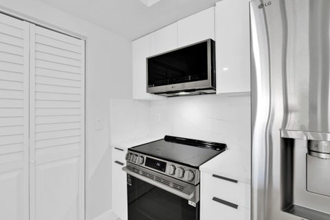 Tiny photo for 99 SE Mizner Boulevard #223, Boca Raton, FL 33432 (MLS # B26032067)