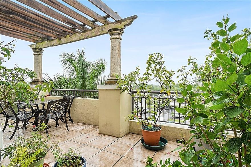 Unique and rarely available penthouse floorplan with 394 sf private outdoor terrace! Living and master sliding doors views of downtown and beach skylines. Light, bright and spacious with tile flooring throughout, updated bath, new kitchen countertops, ss appliances and 42” cabinets. Generous sized bedrooms and walk in closets. High end amenities and a resort like pool, clubhouse, party room, fitness center & media room. Guarded, gated community. Pet friendly with bicycle and canoe-kayak storage, community dock and EV charging station! Central location blocks from Wilton Drive and a short drive to Fort Lauderdale Beach, downtown and the airport. Fully funding reserves with cable and internet included in monthly fee. Own at one of the most desirable complexes in Wilton Manors!