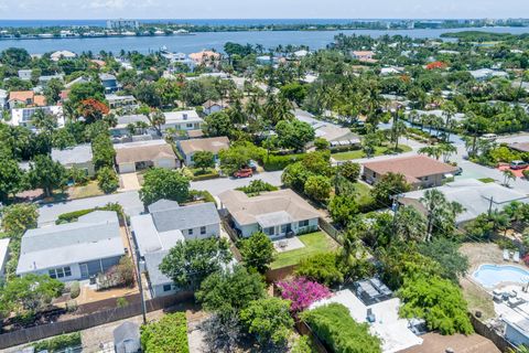 A home in Lake Worth Beach