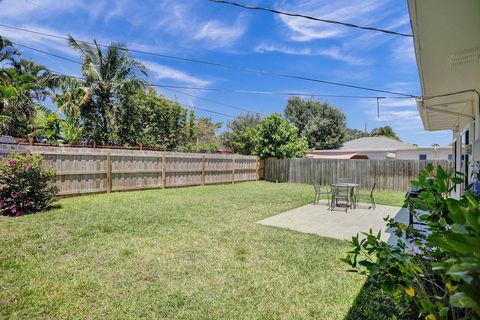 A home in Lake Worth Beach