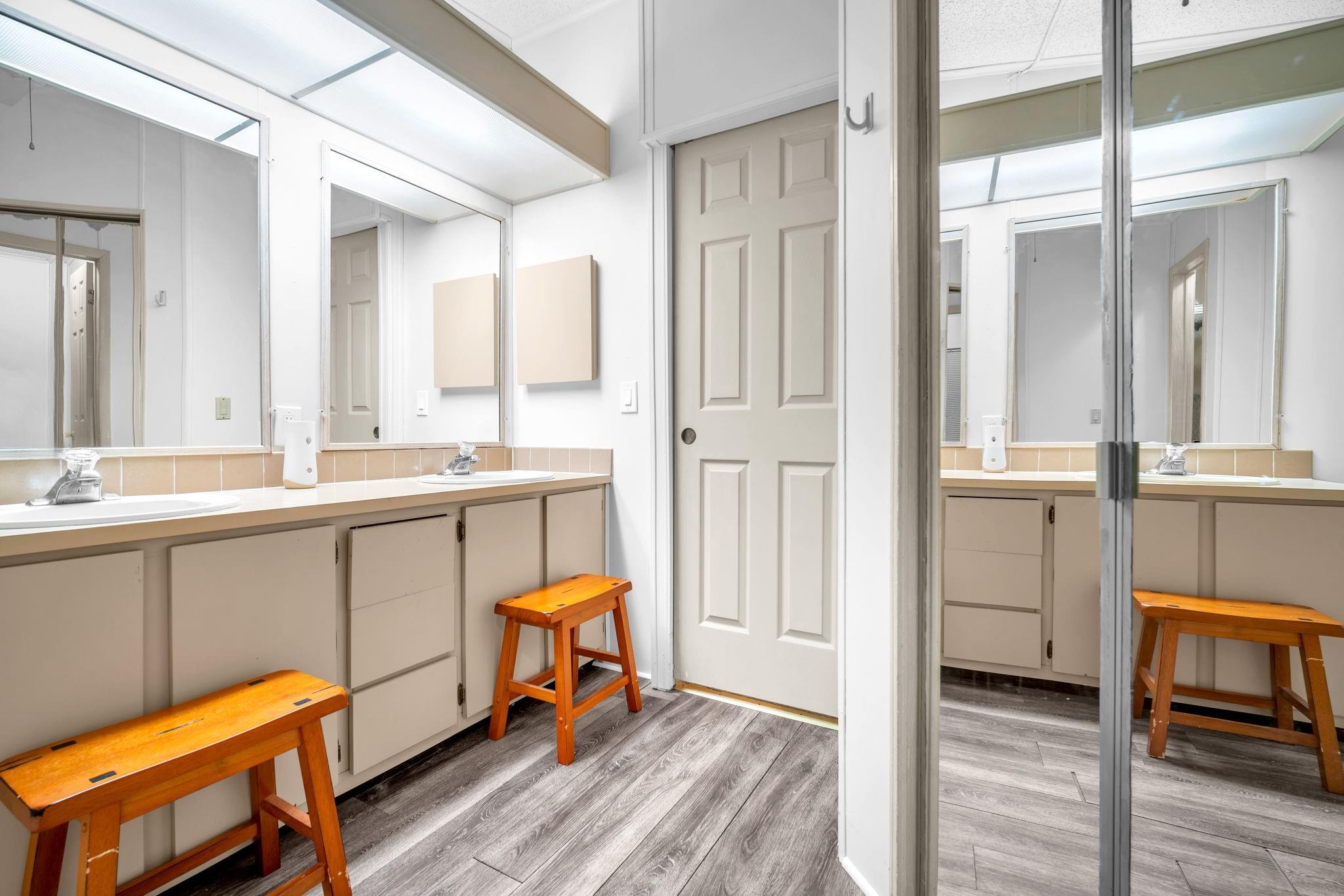 4676 SE Basswood Terrace