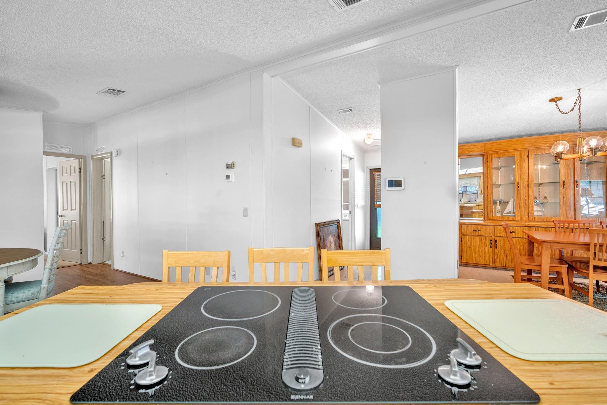 Pinelake Gardens & Estates - Residential