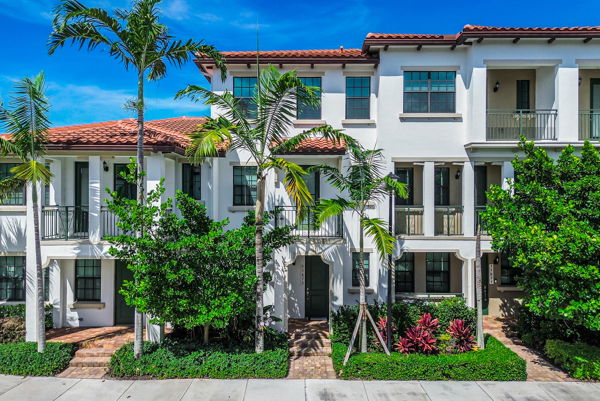 11675 SW 13th Court