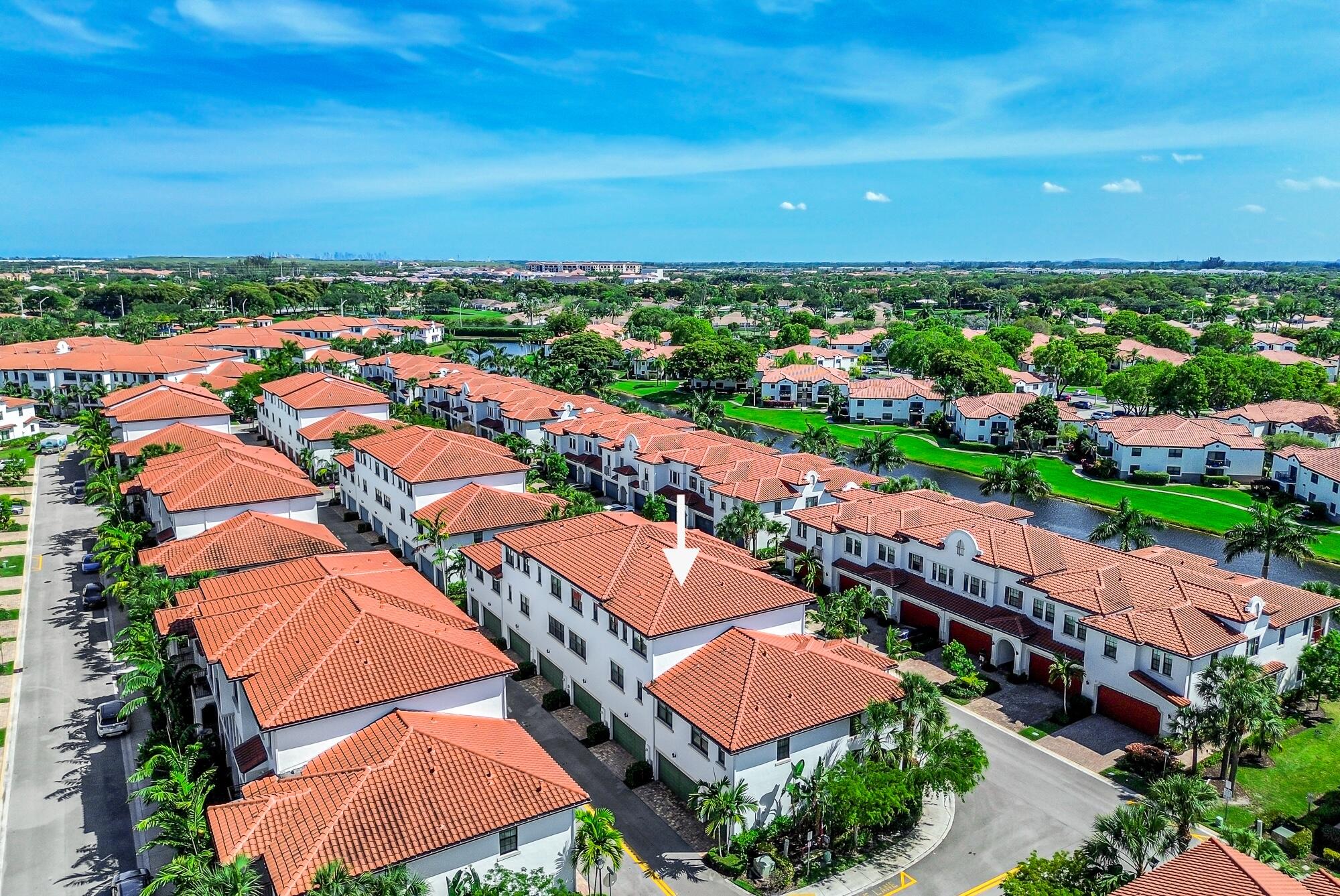 PEMBROKE LAKES SOUTH - Residential