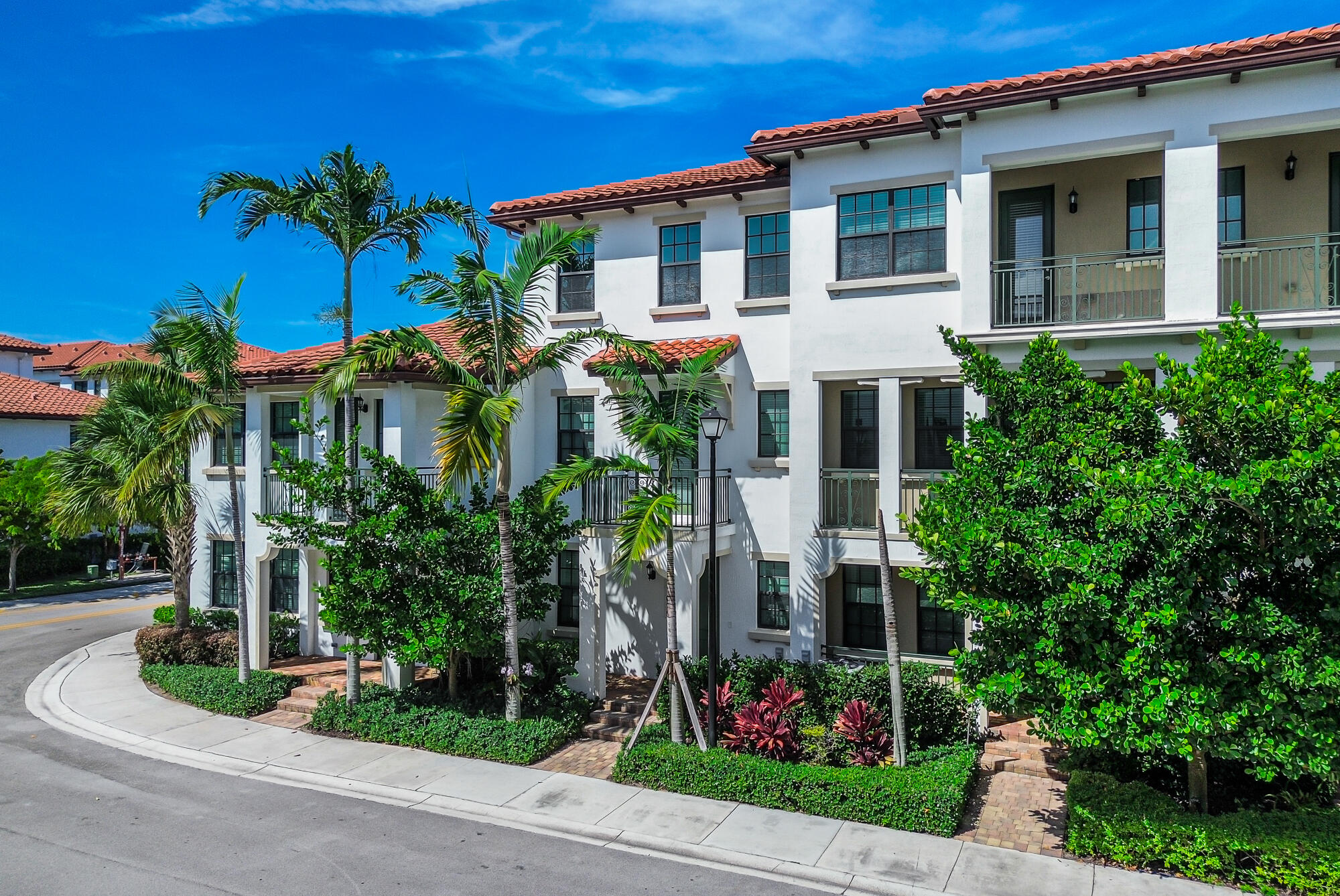 11675 SW 13th Court