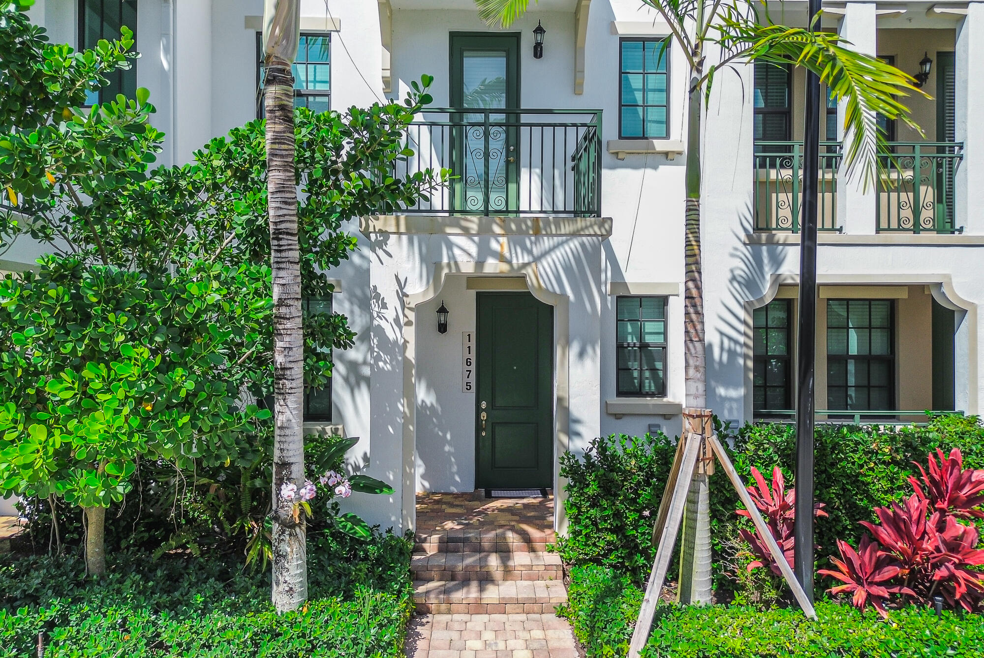 11675 SW 13th Court