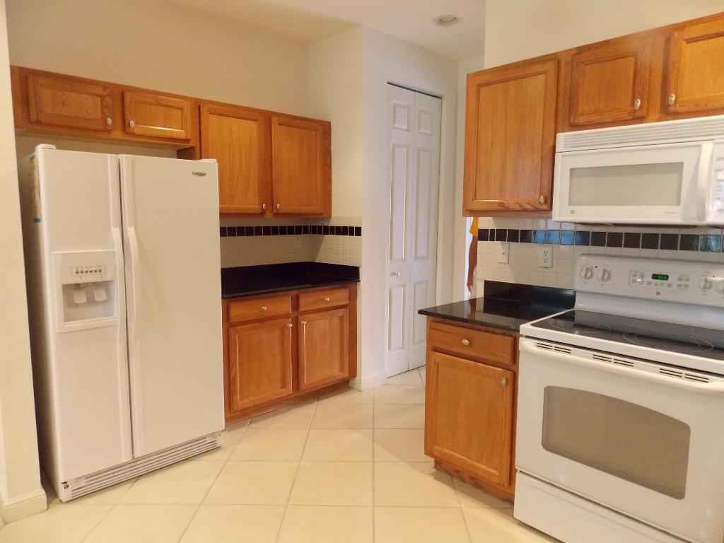 CITYSIDE CONDO - Residential Lease