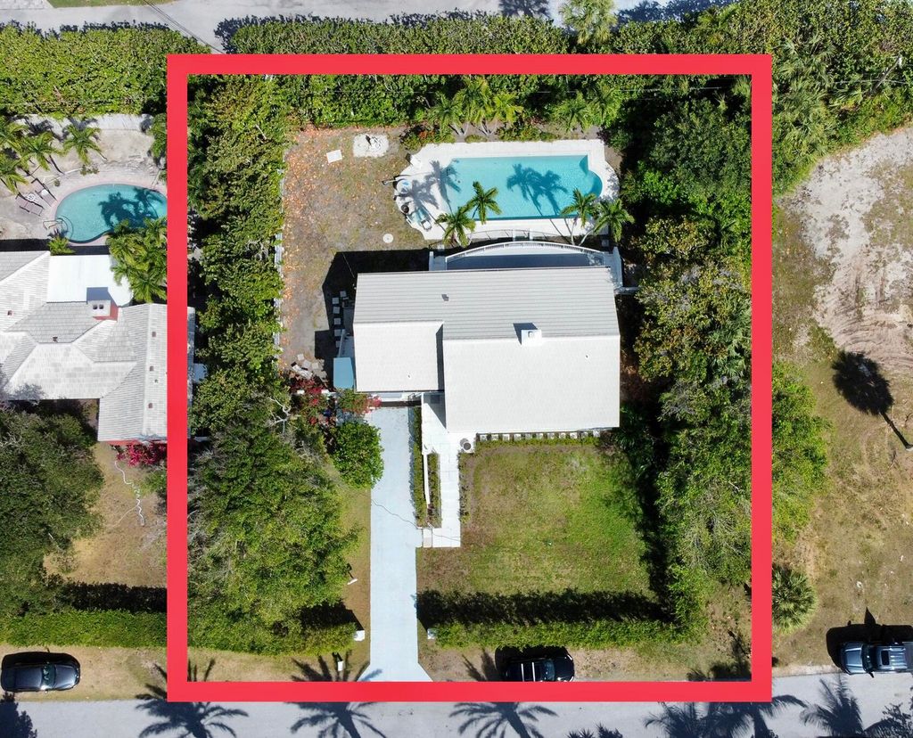Photo of 115 Dolphin Road, Ocean Ridge, FL 33435 (MLS # R10947939)