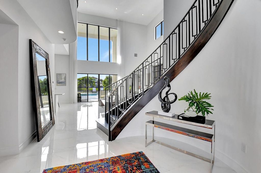 Photo of 9766 Vitrail Lane, Delray Beach, FL 33446 (MLS # R10956730)