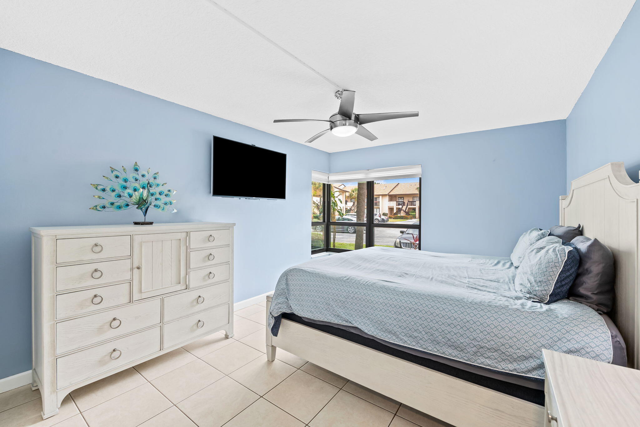 MEADOWRIDGE CONDO - Residential