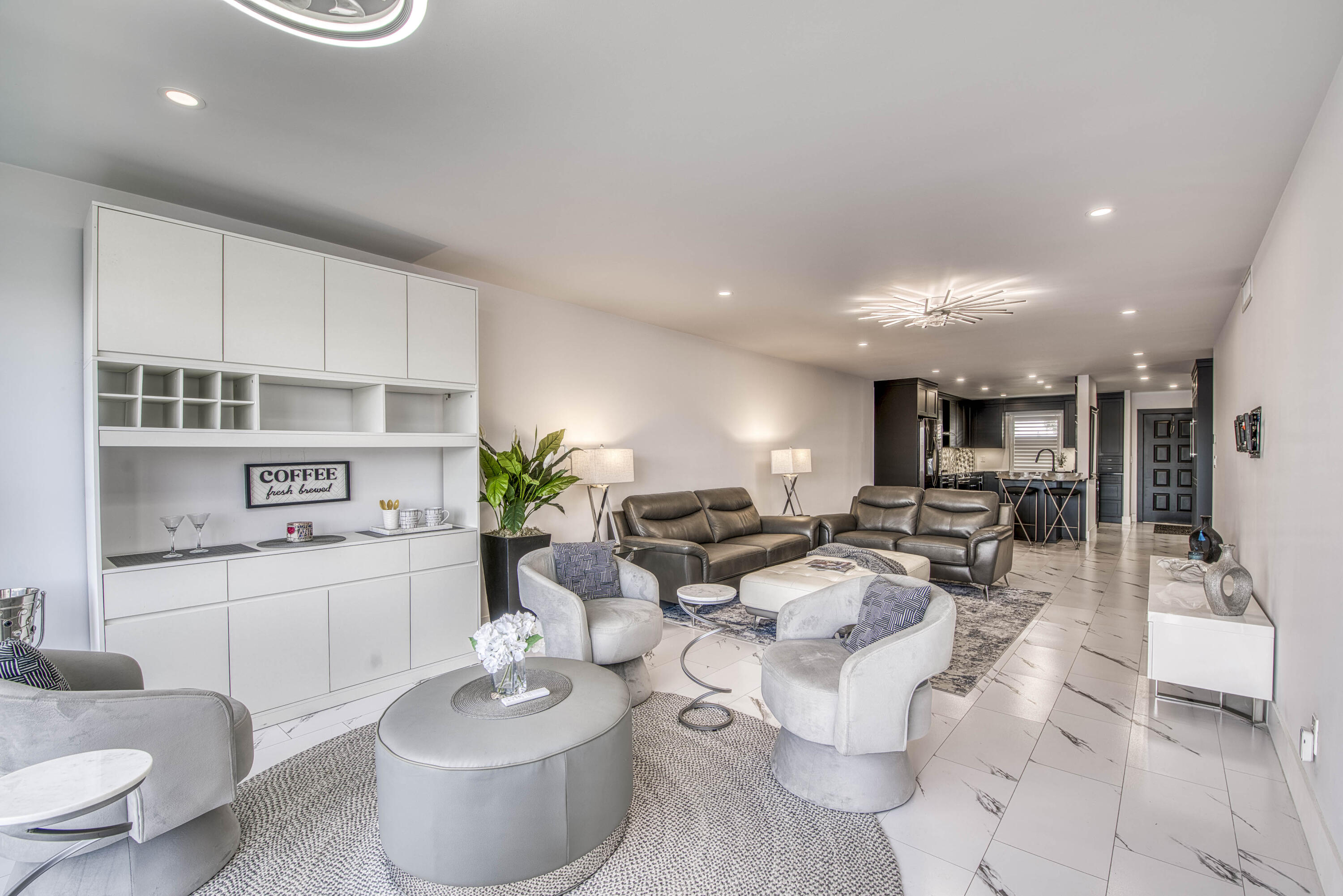 Northlake Condo - Residential