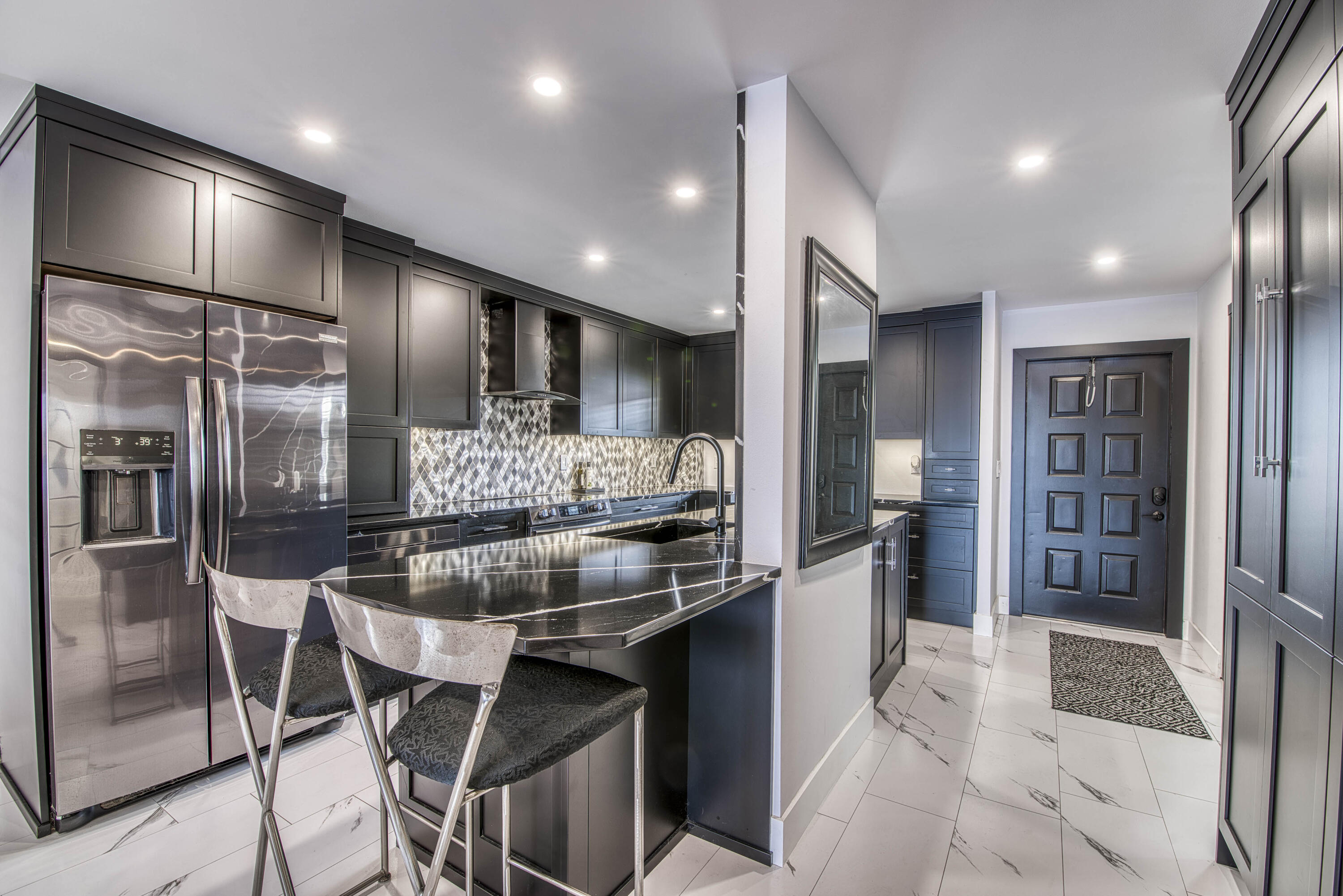 Northlake Condo - Residential