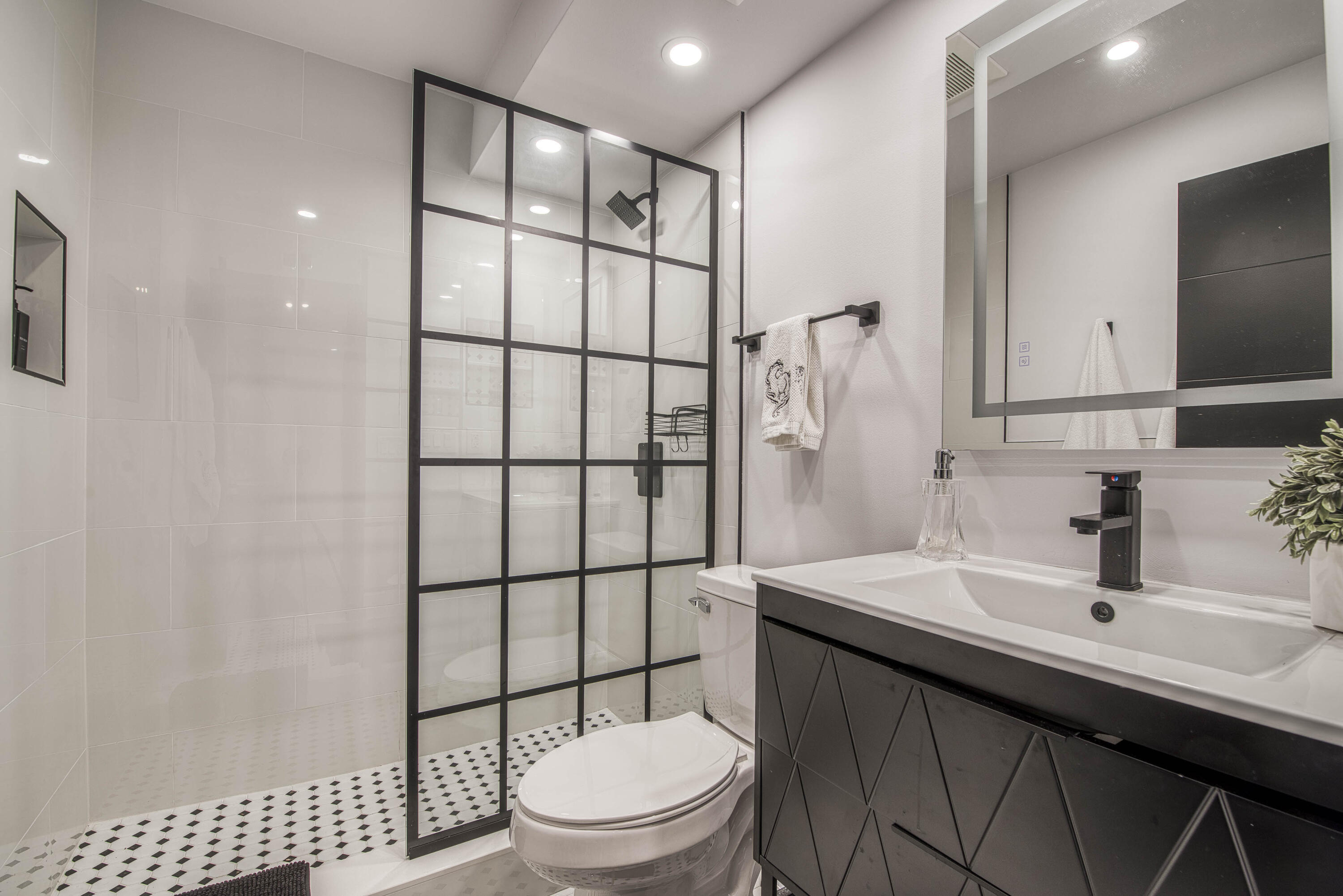 Northlake Condo - Residential