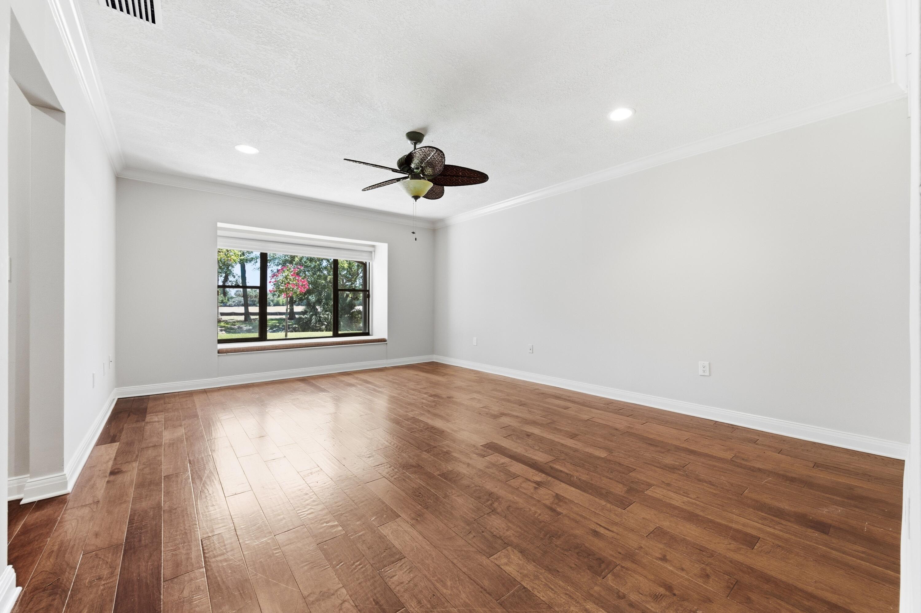 POLO ISLAND CONDO - Residential