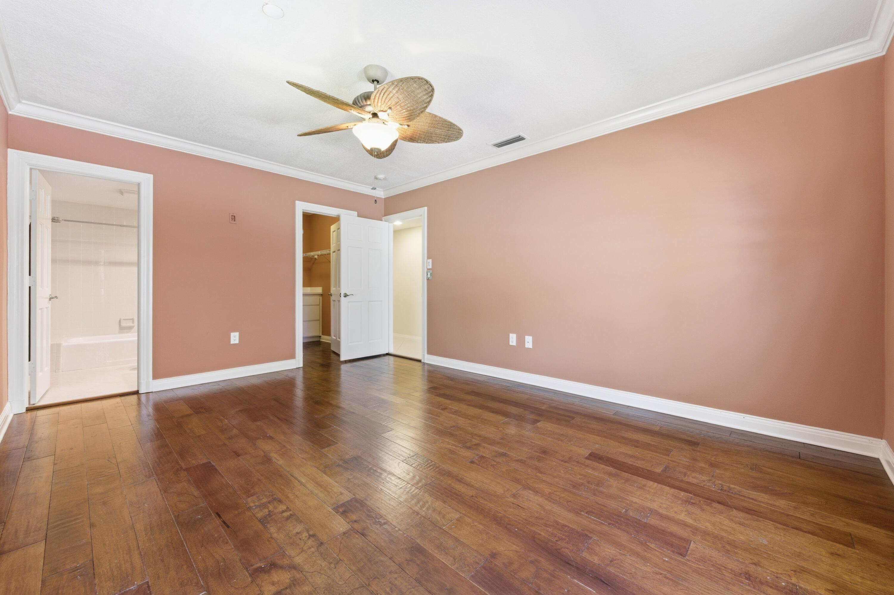 POLO ISLAND CONDO - Residential