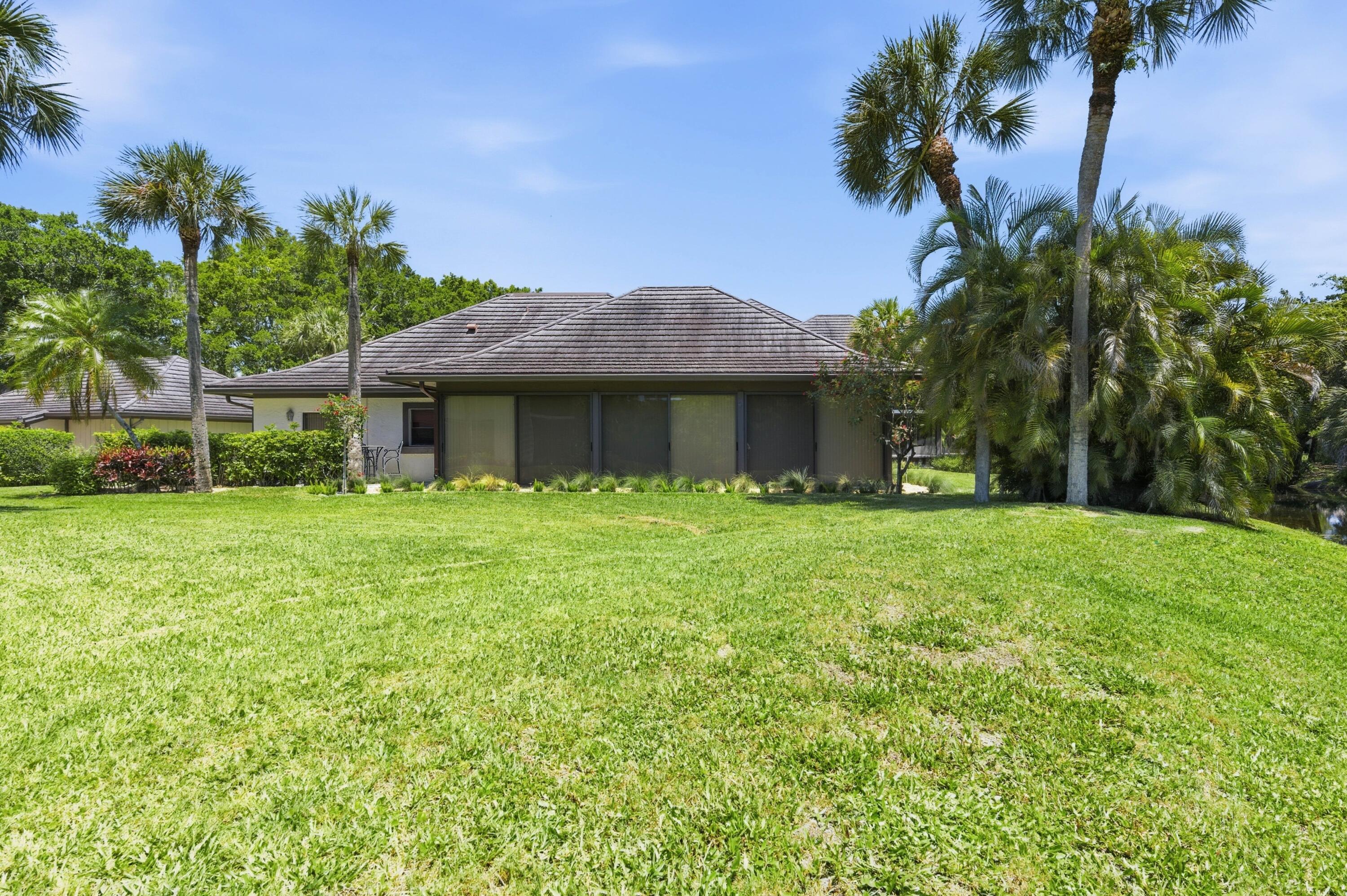 POLO ISLAND CONDO - Residential