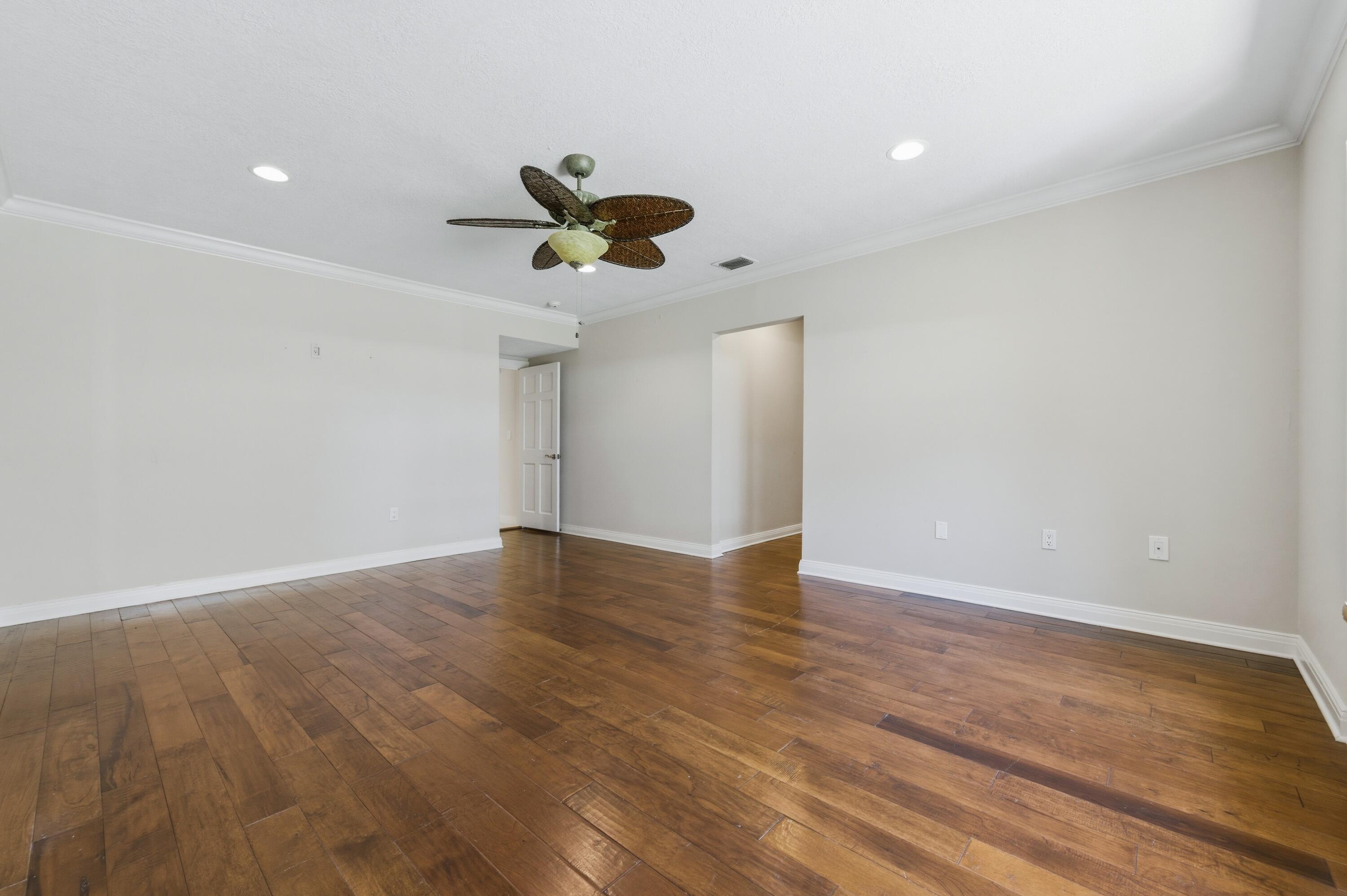 POLO ISLAND CONDO - Residential