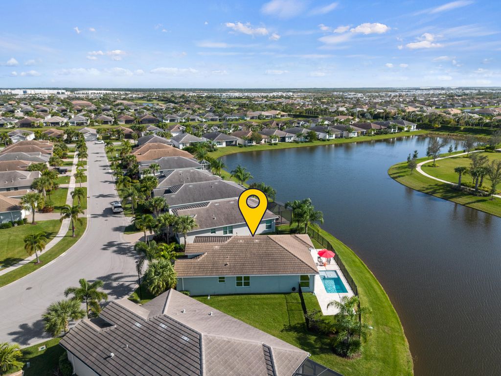 Photo of 12193 SW Jasper Lake Way, Port Saint Lucie, FL 34987 (MLS # R10949525)