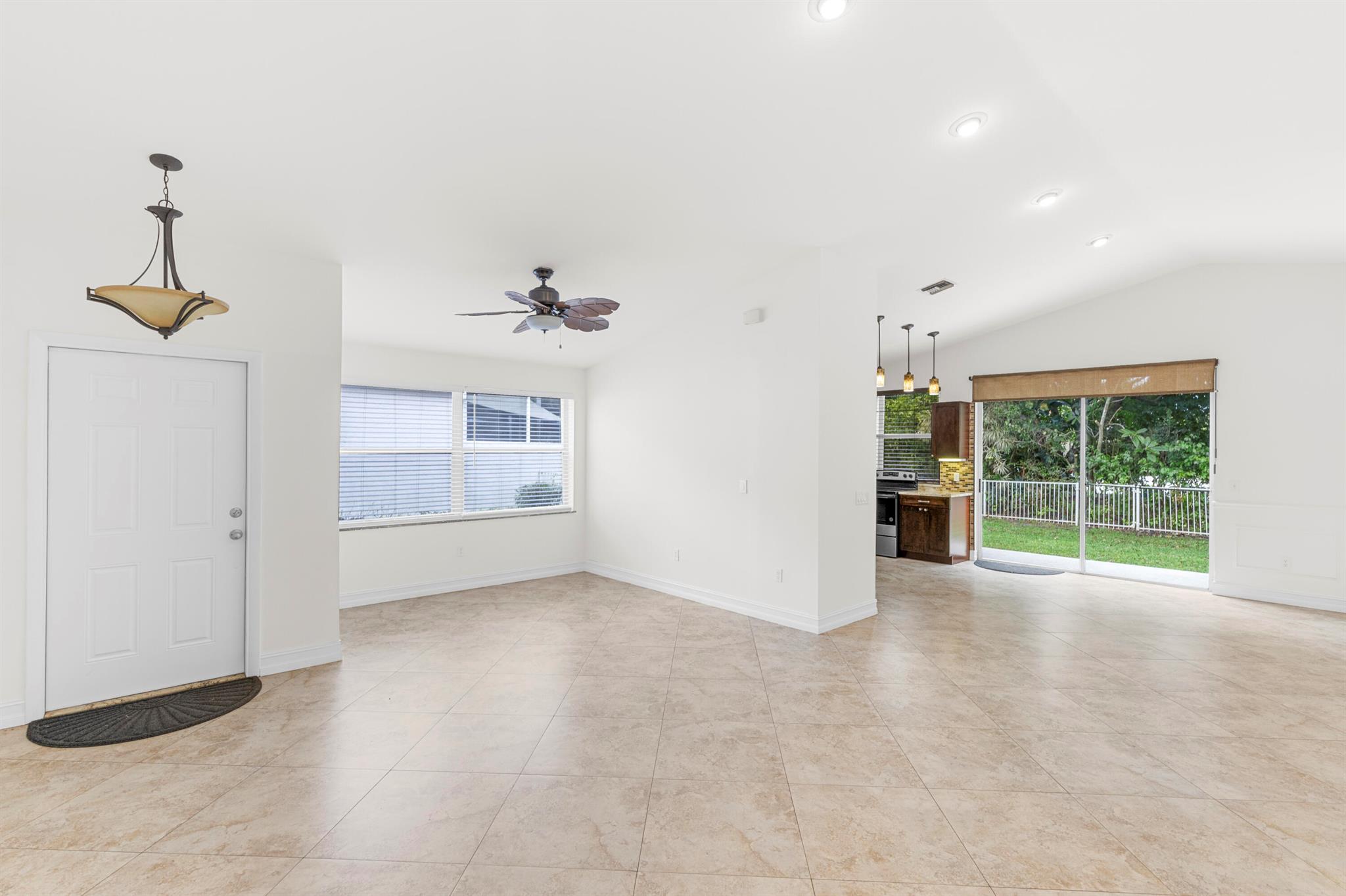 SMITH DAIRY WEST 3 - Residential Lease