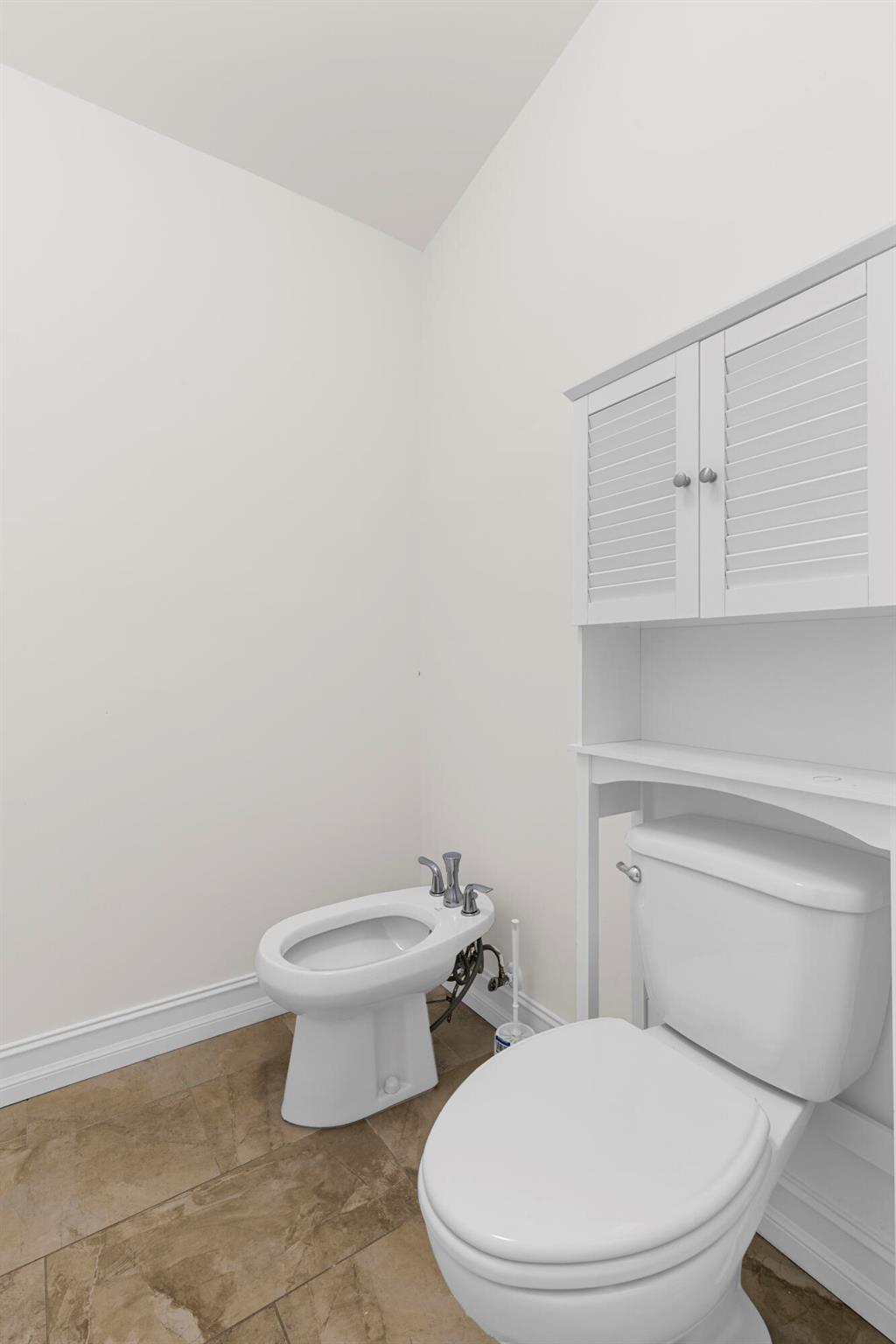 SMITH DAIRY WEST 3 - Residential Lease