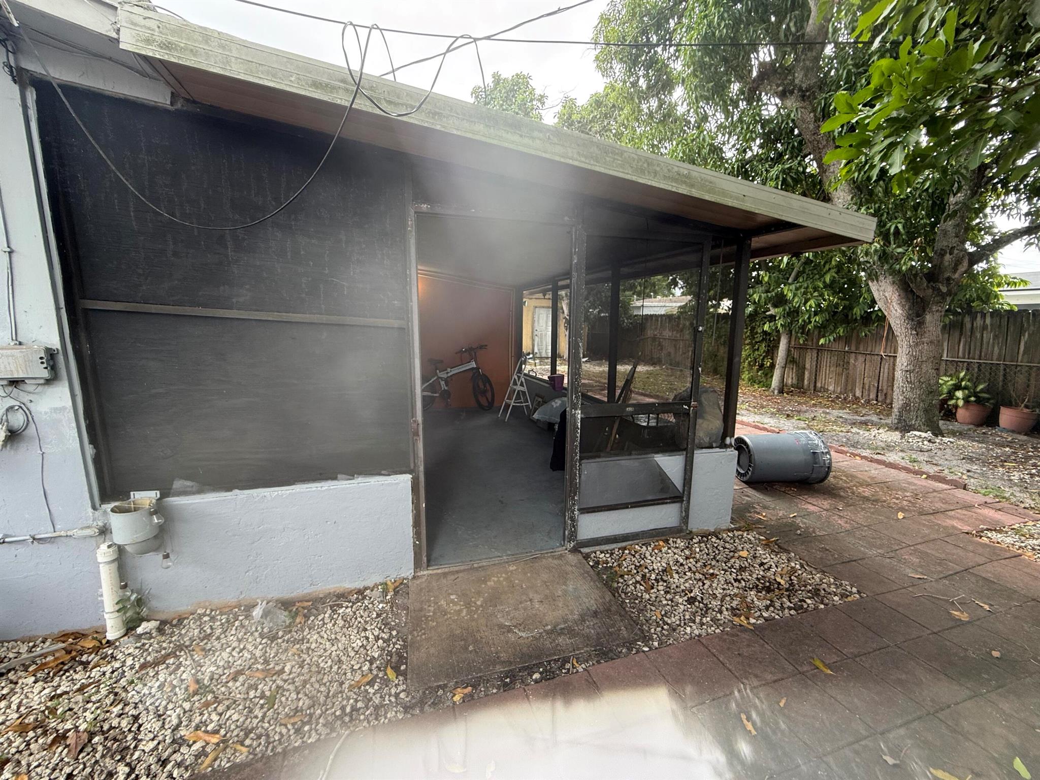 BOULEVARD HEIGHTS SEC 6 - Residential Lease