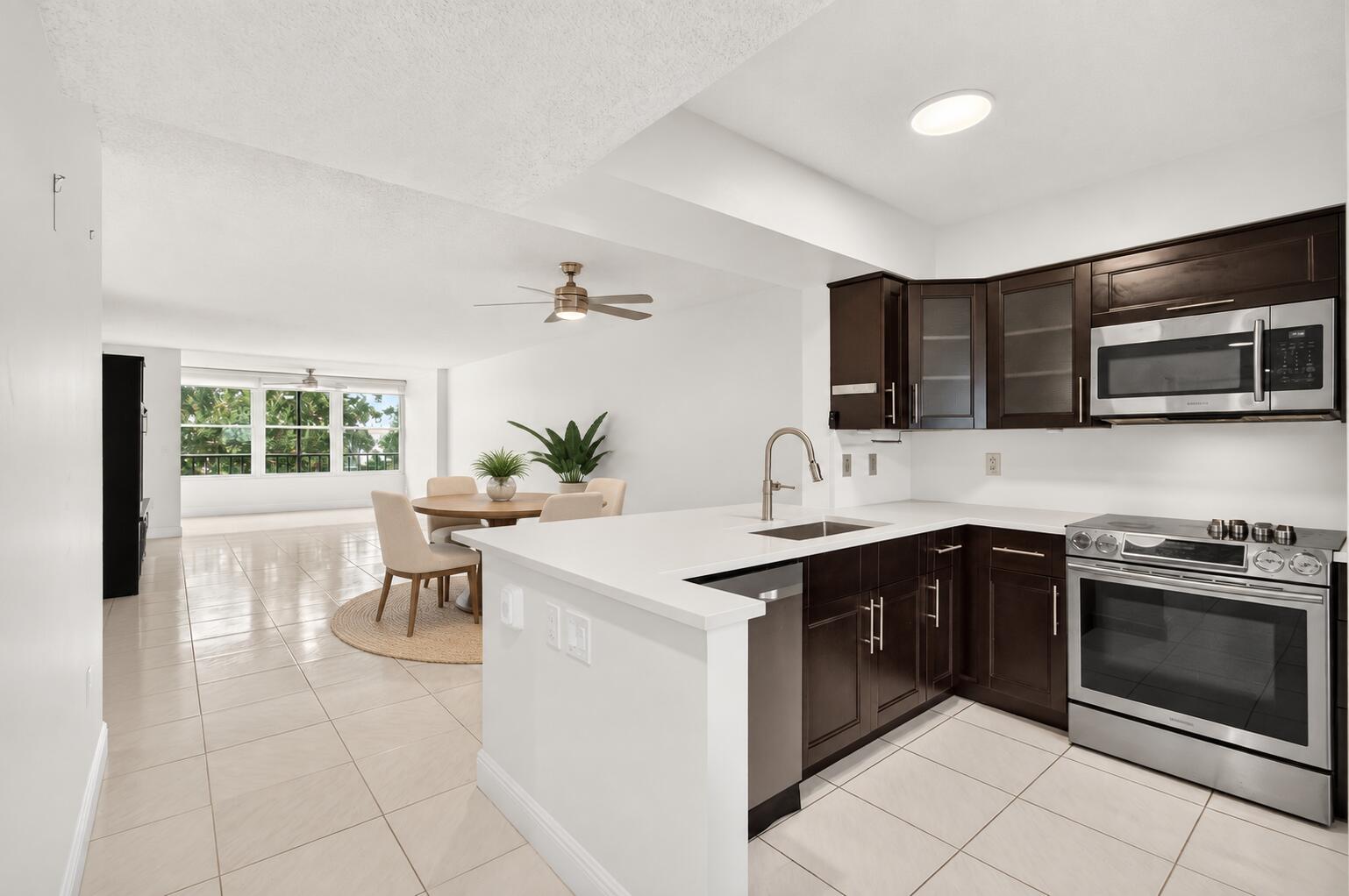 6065 Pointe Regal Circle 403