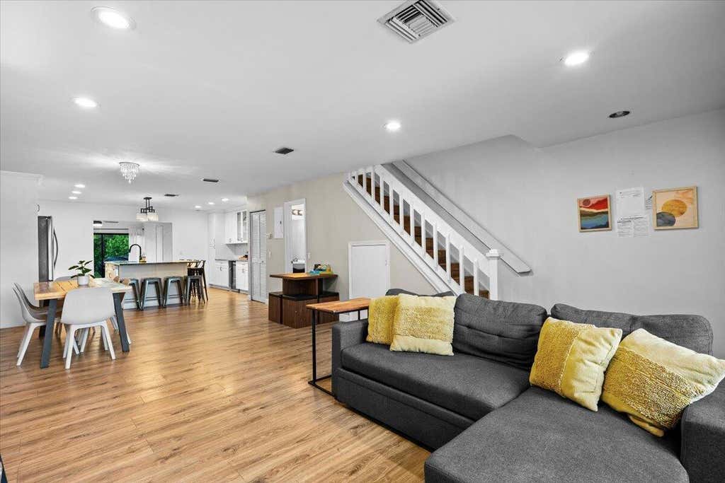 Photo of 1602 MONTAUK Drive, Wellington, FL 33414 (MLS # B26060796)