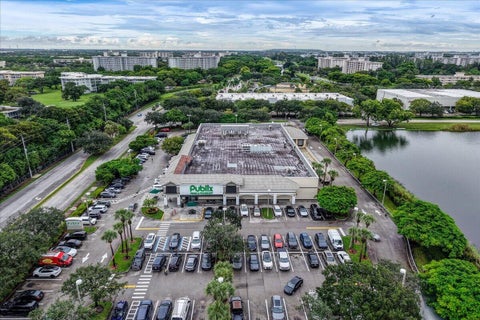 Tiny photo for 3520 Oaks Way #904, Pompano Beach, FL 33069 (MLS # B26084705)
