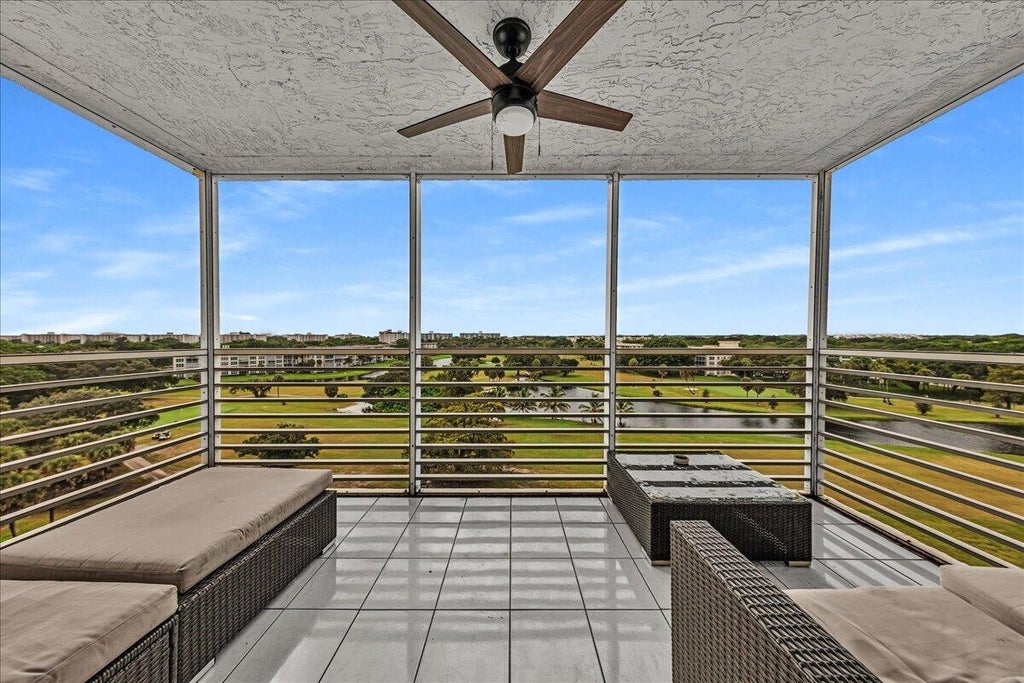 Photo of 3520 Oaks Way #904, Pompano Beach, FL 33069 (MLS # B26084705)