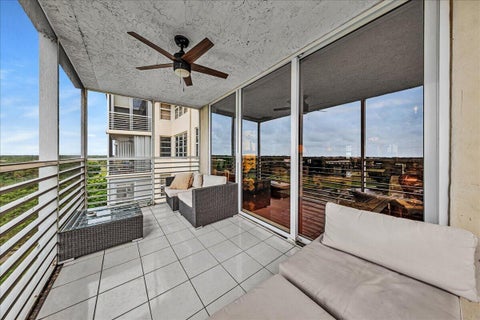 Tiny photo for 3520 Oaks Way #904, Pompano Beach, FL 33069 (MLS # B26084705)