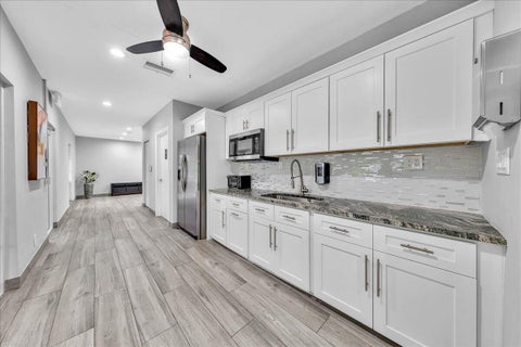 Tiny photo for 3520 Oaks Way #904, Pompano Beach, FL 33069 (MLS # B26084705)