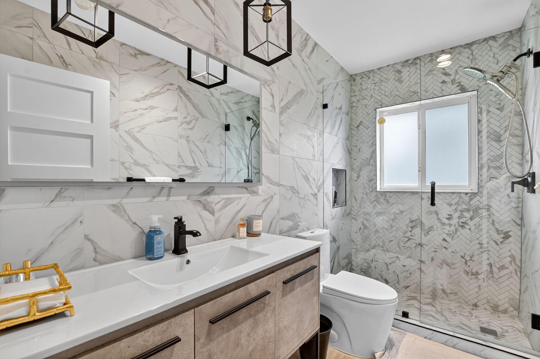 CAMINO GARDENS SEC 1 - Residential Lease