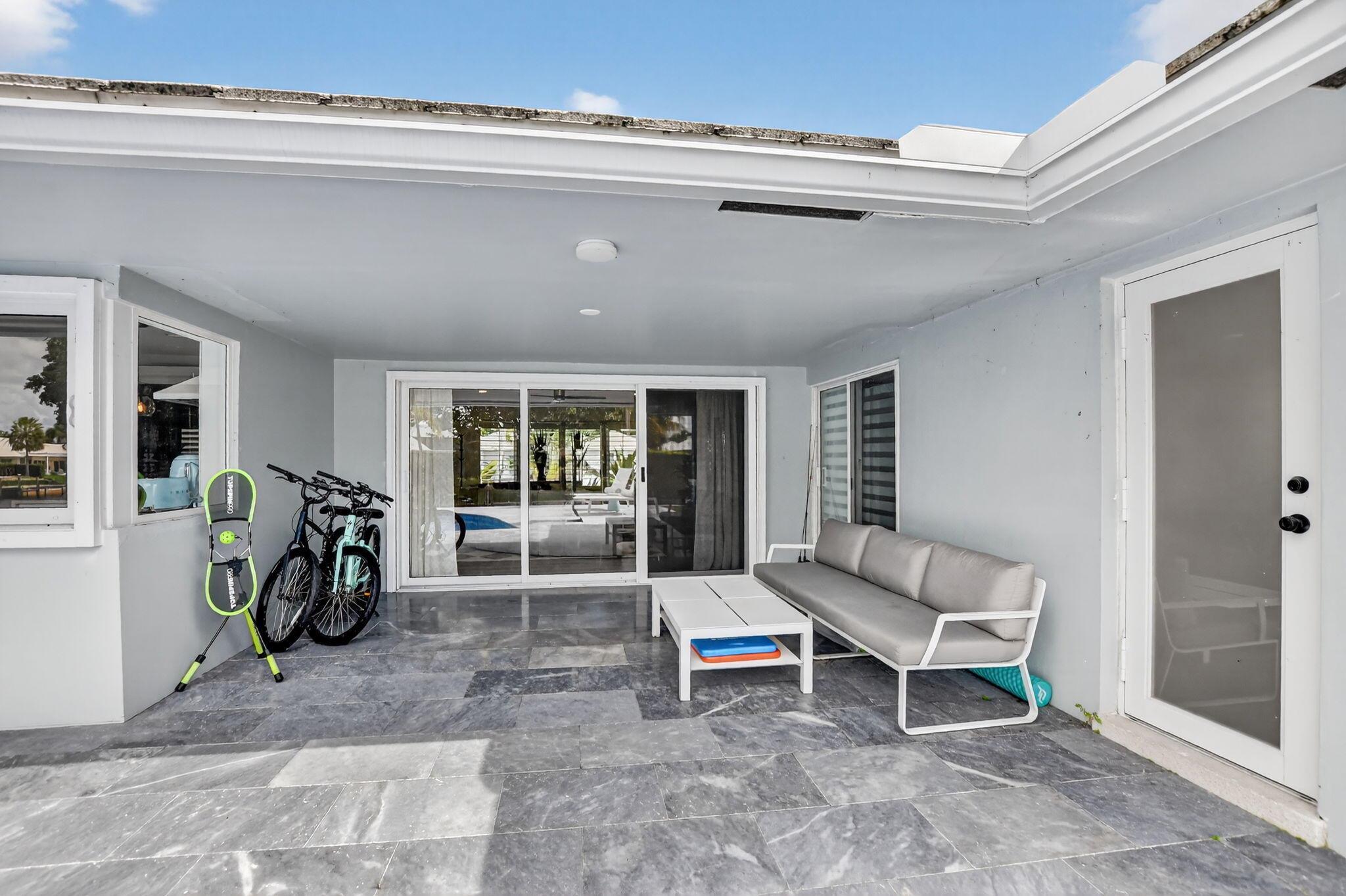 CAMINO GARDENS SEC 1 - Residential Lease