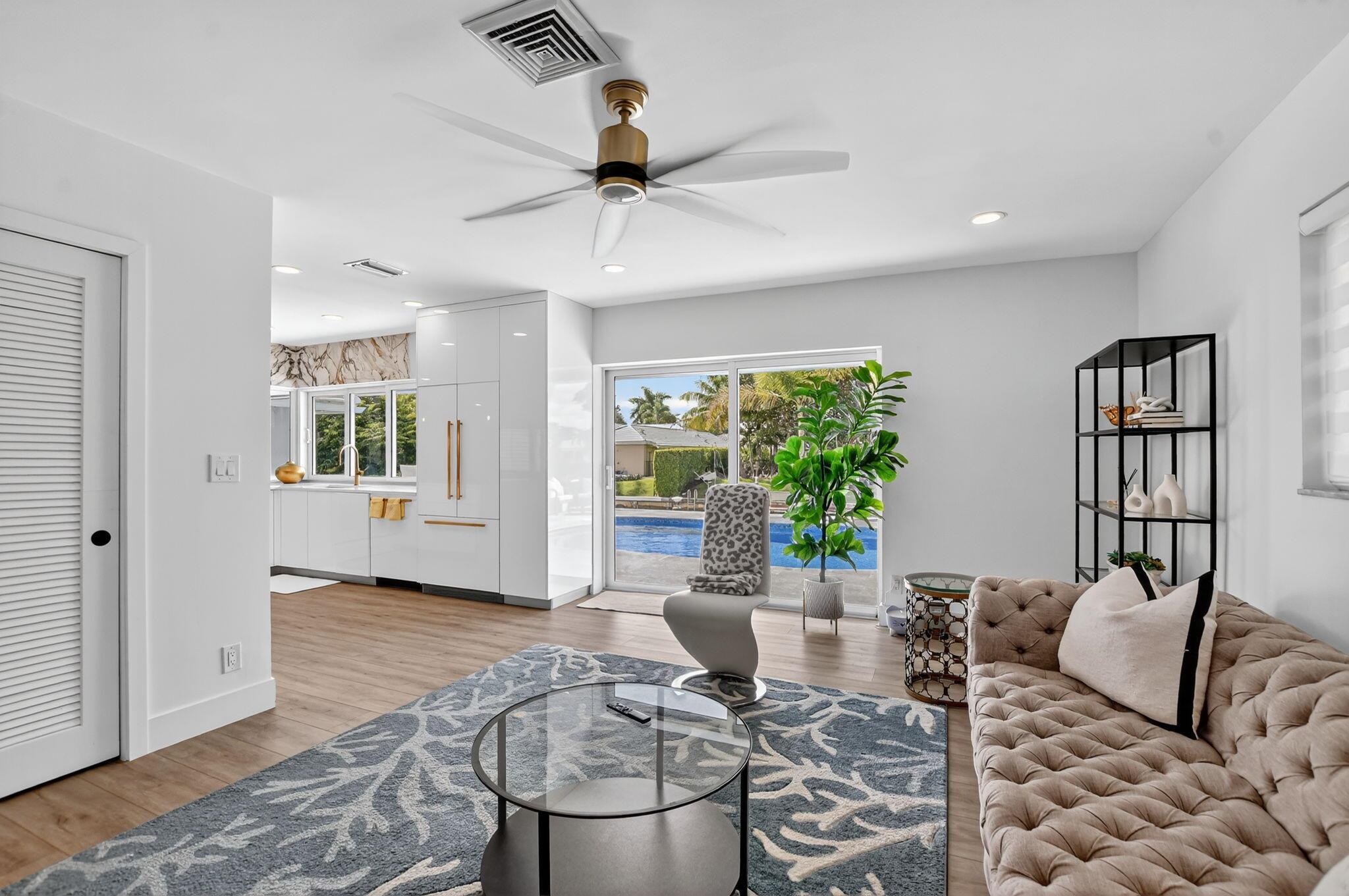 CAMINO GARDENS SEC 1 - Residential Lease