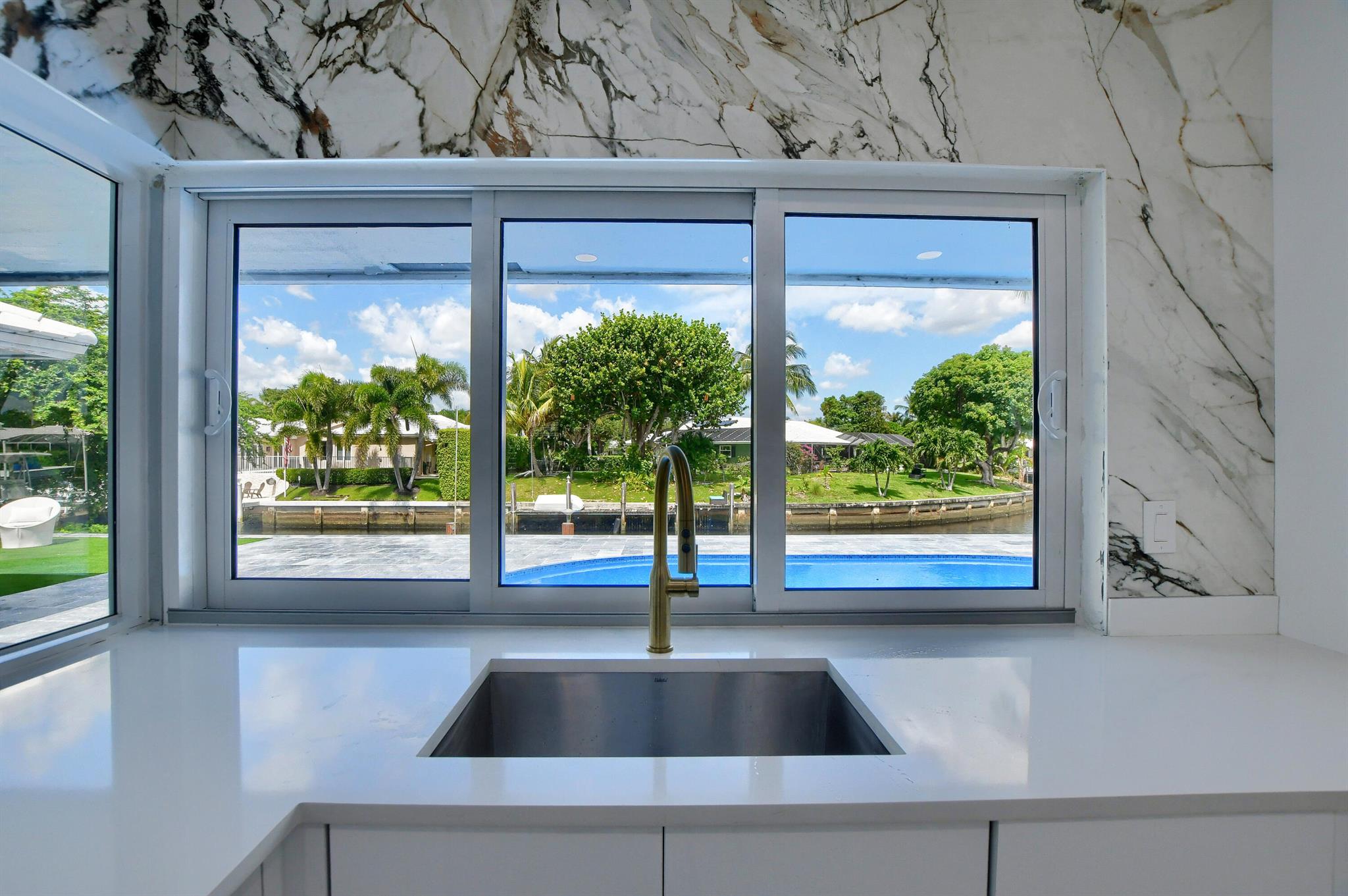 CAMINO GARDENS SEC 1 - Residential Lease