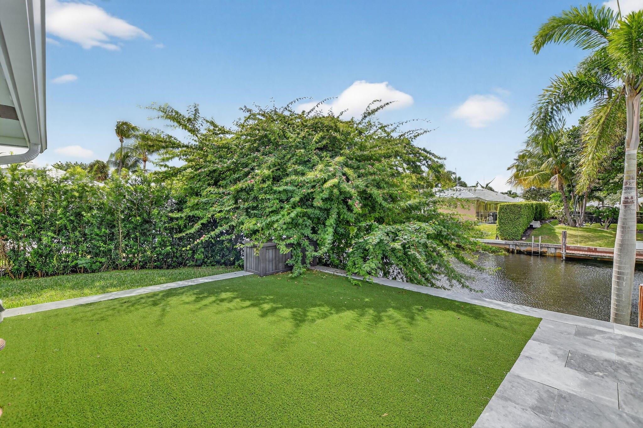 CAMINO GARDENS SEC 1 - Residential Lease