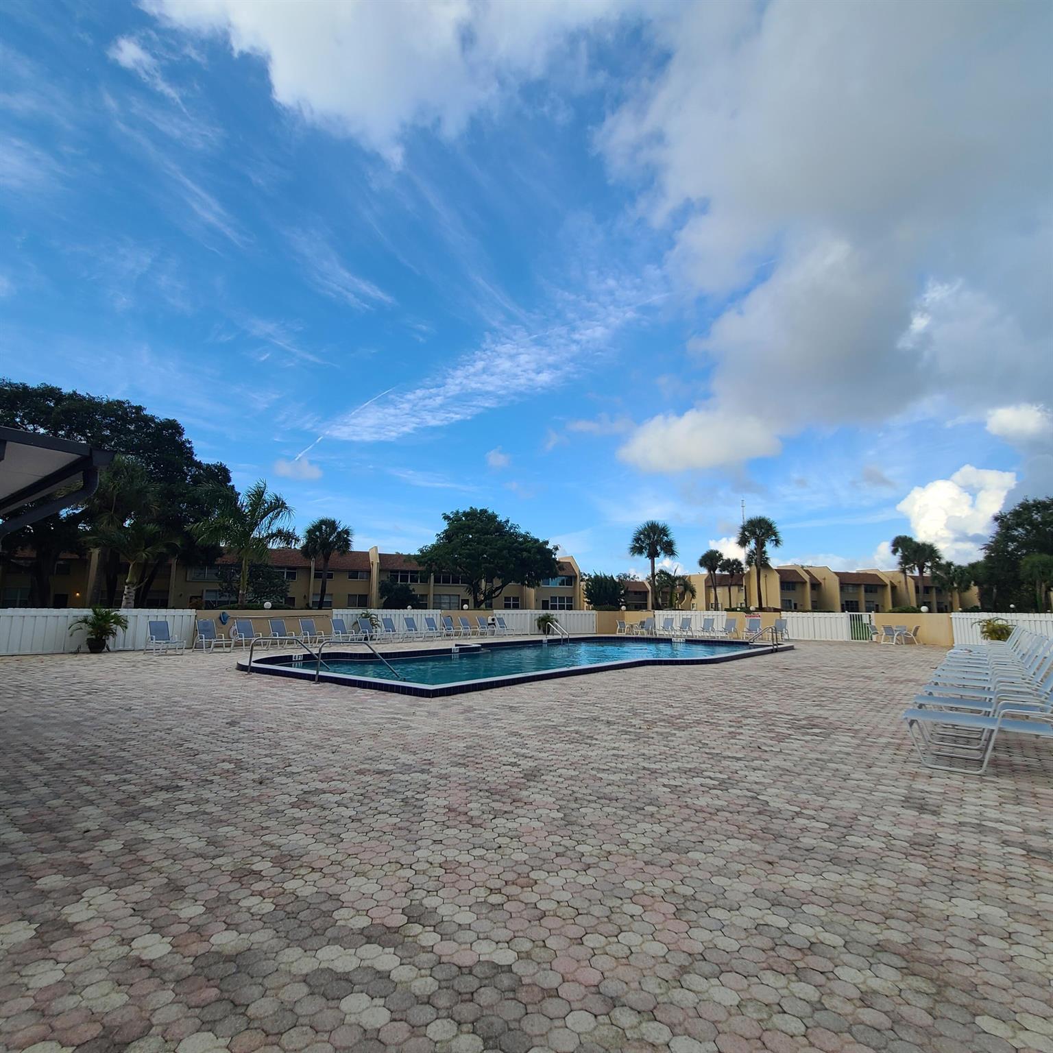 SABAL PINE EAST - Residential Lease