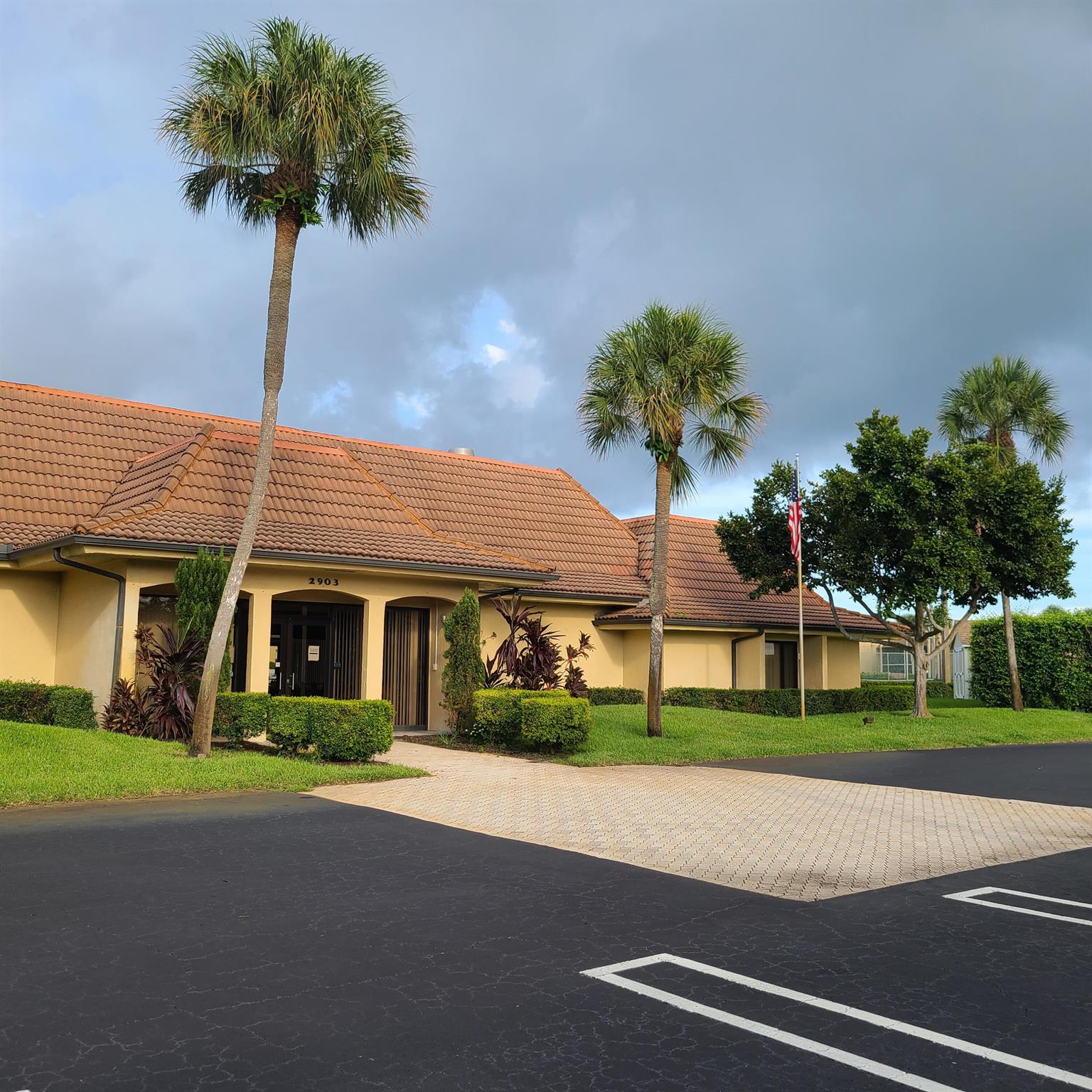 SABAL PINE EAST - Residential Lease