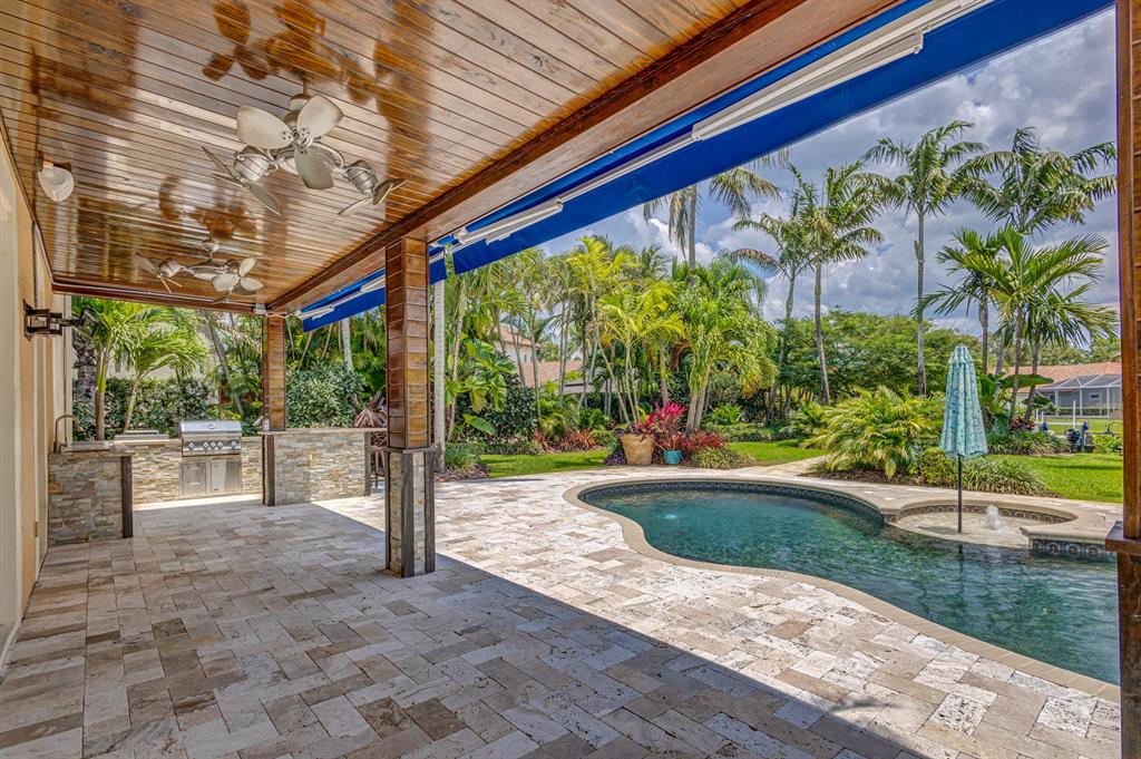 LOXAHATCHEE POINTE - Residential