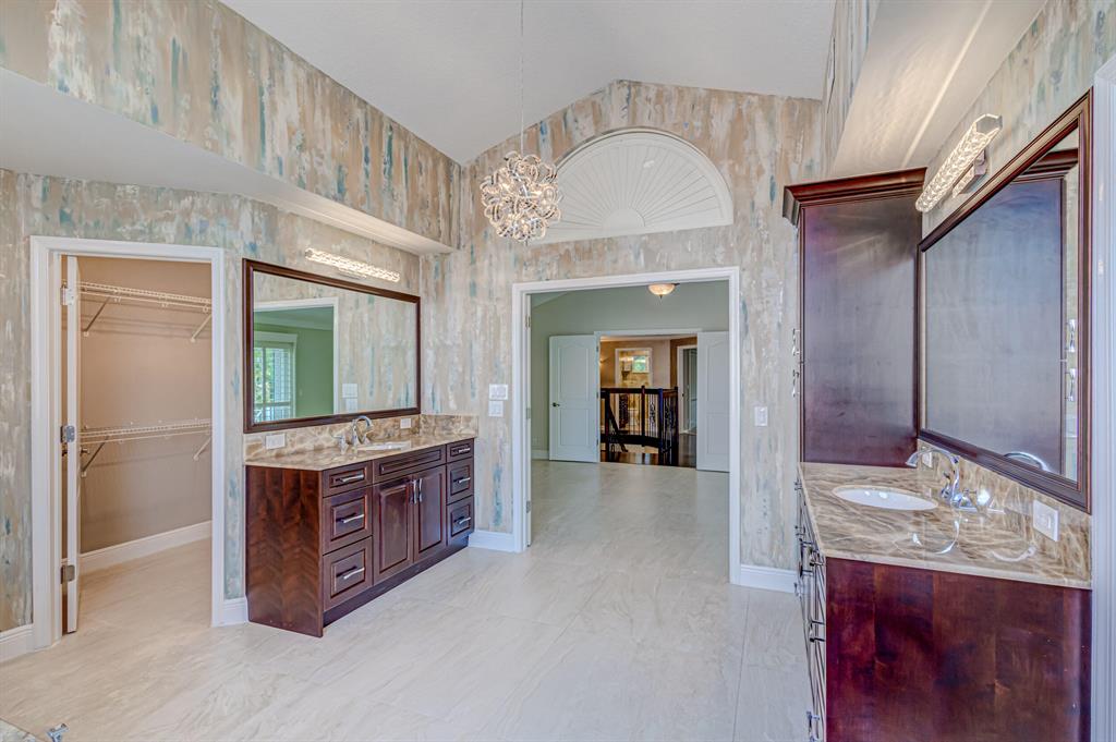 LOXAHATCHEE POINTE - Residential