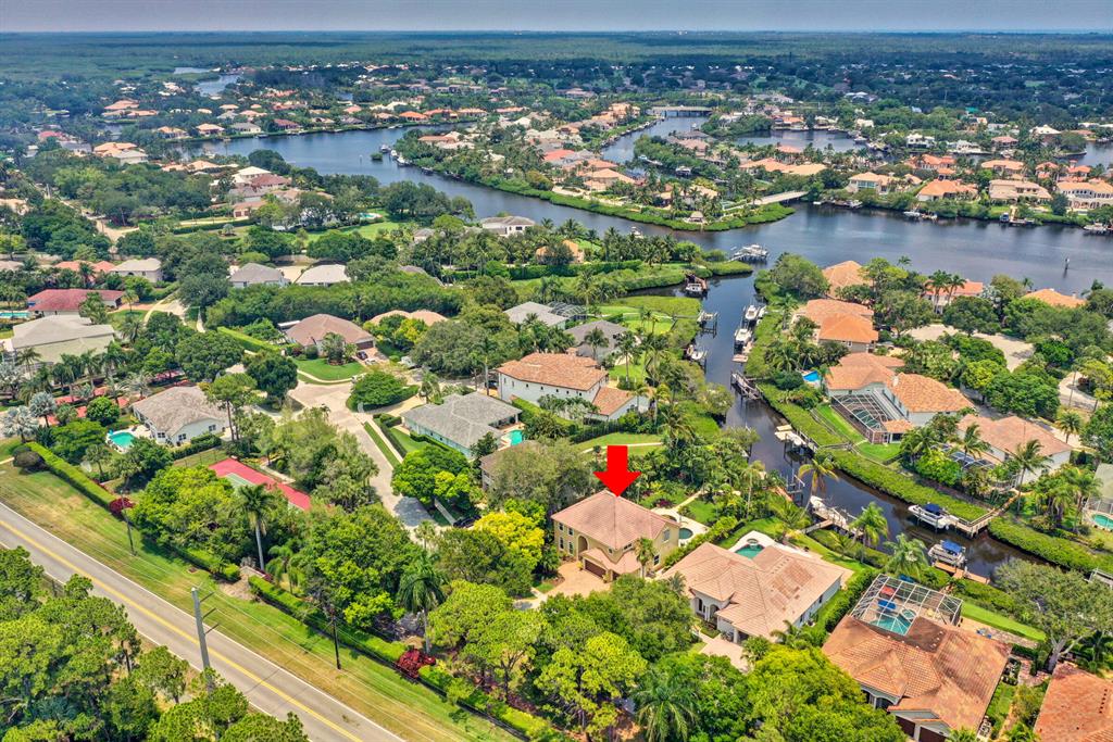 LOXAHATCHEE POINTE - Residential