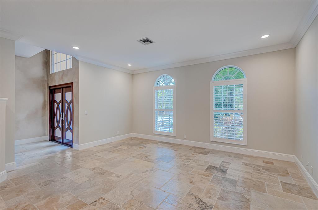 LOXAHATCHEE POINTE - Residential