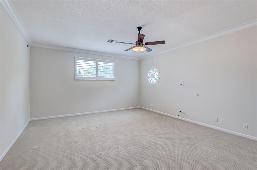 LOXAHATCHEE POINTE - Residential