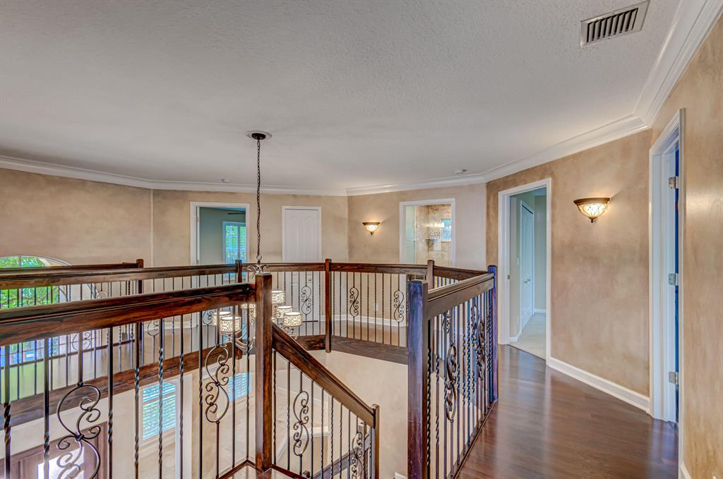 LOXAHATCHEE POINTE - Residential